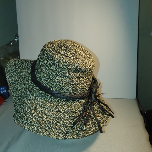 Wide Brim Jessica Simpson Brown Design Floppy Hat - Picture 4 of 12